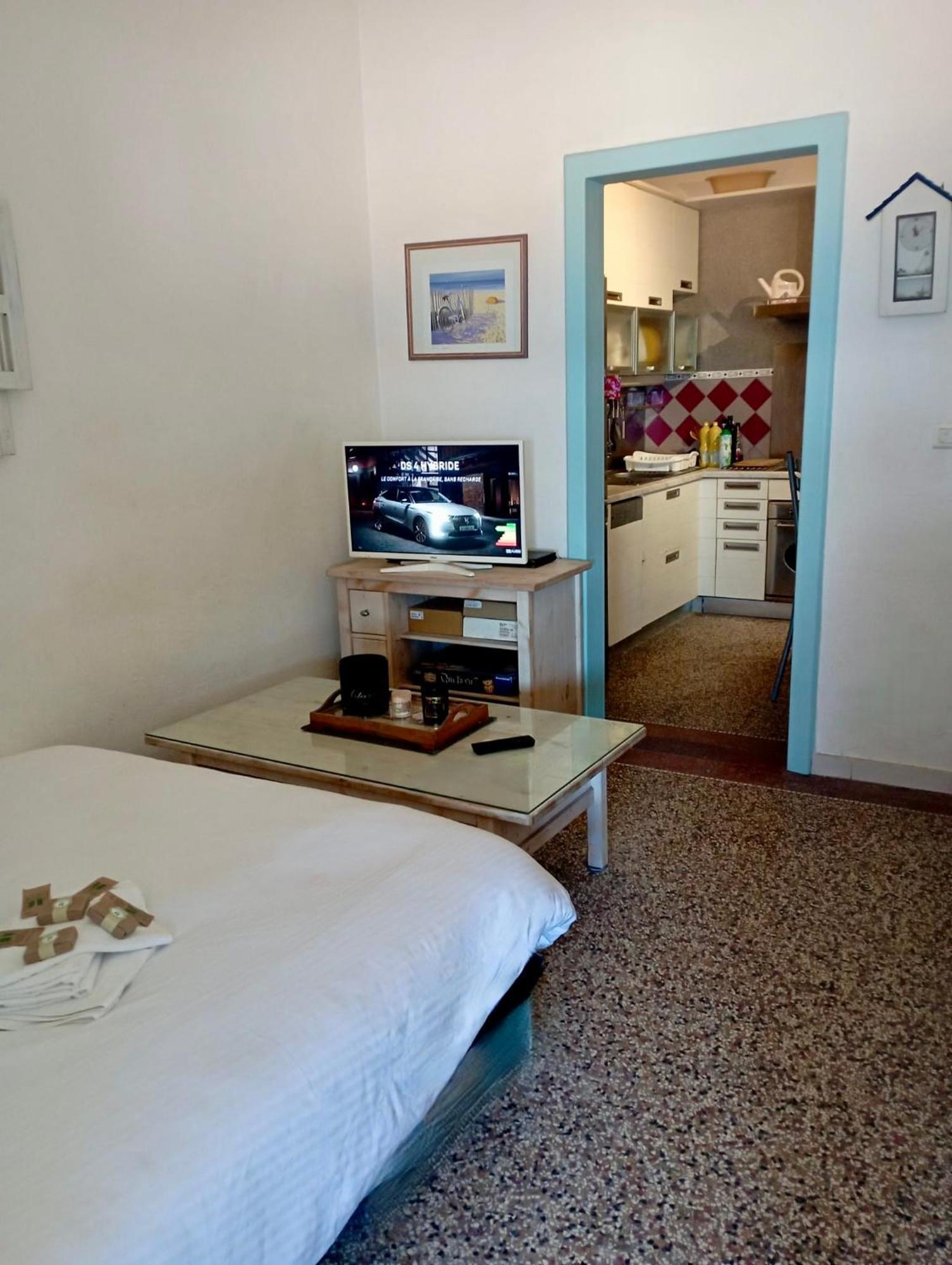 Face A La Mer, Appartement Pour 4 Personnes Sur La Rive Droite Palavas-les-Flots Extérieur photo