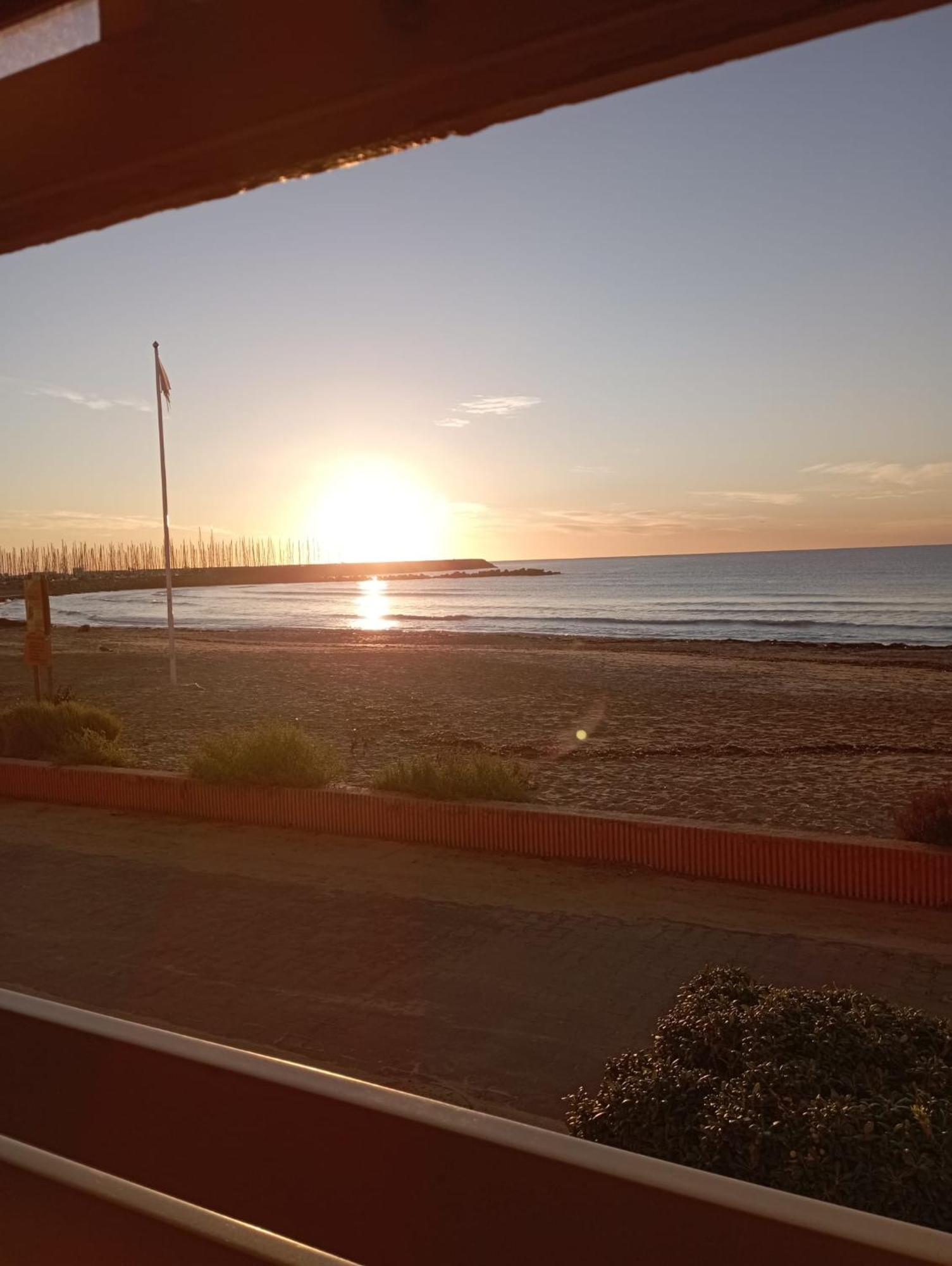 Face A La Mer, Appartement Pour 4 Personnes Sur La Rive Droite Palavas-les-Flots Extérieur photo